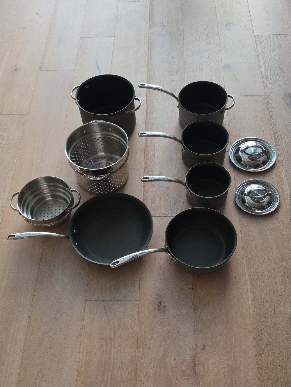 ‼️Kirkland Signature 11 Piece Non Stick Cookware Set. ‼️READ DESCRIPTION‼️